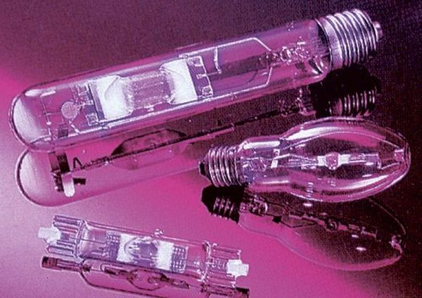 [L-51608] Ampoule HQI-Ts 150W *Magenta Rx7S Venture & Blv iodure iodure métallique